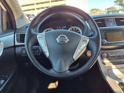 Used 2015 Nissan Sentra SV image 13