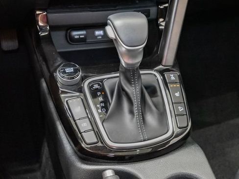Certified 2024 Kia Seltos EX AWD/4WD image 20
