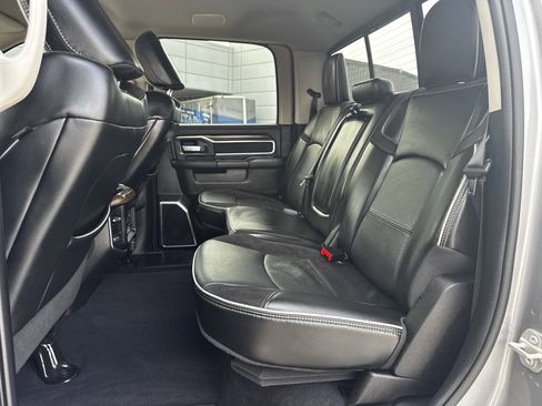 Used 2024 RAM 2500 Laramie image 29