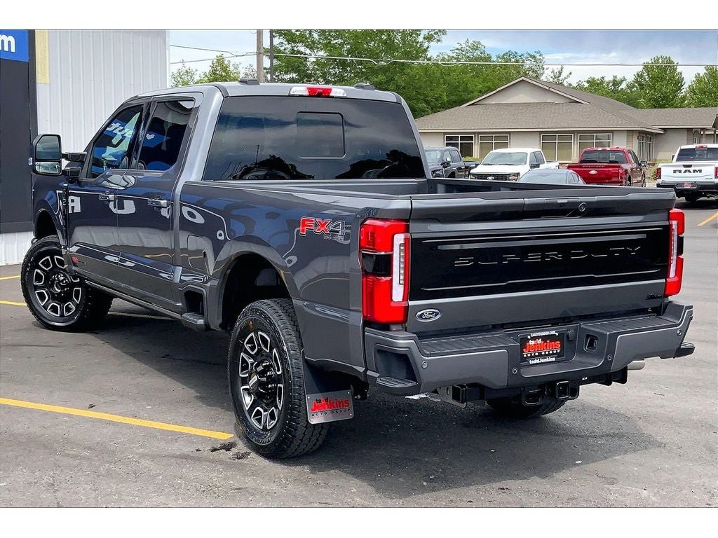 Used 2026 Ford F350 Platinum w/ FX4 Off-Road Package AWD/4WD image 3
