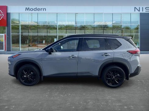 Certified 2023 Nissan Rogue SV w/ SV Premium Package image 8