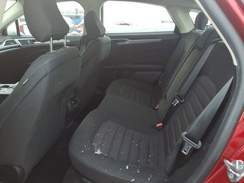 Certified 2020 Ford Fusion SE image 11