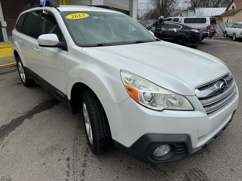 Used 2013 Subaru Outback 2.5i Premium image 12