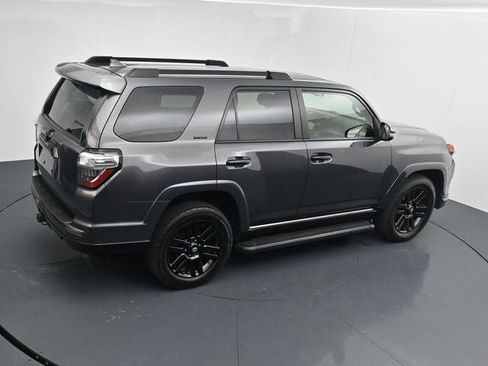 Used 2019 Toyota 4Runner Limited AWD/4WD image 32