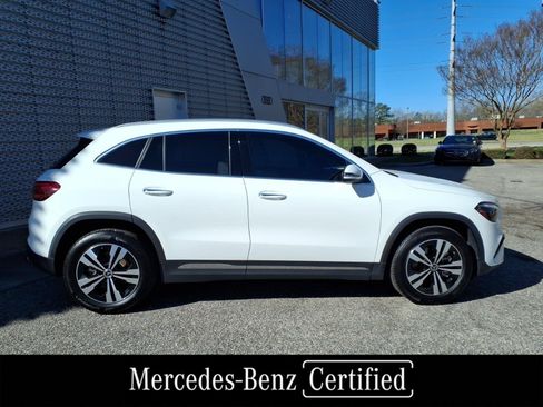 Used 2025 Mercedes-Benz GLA 250 4MATIC image 6