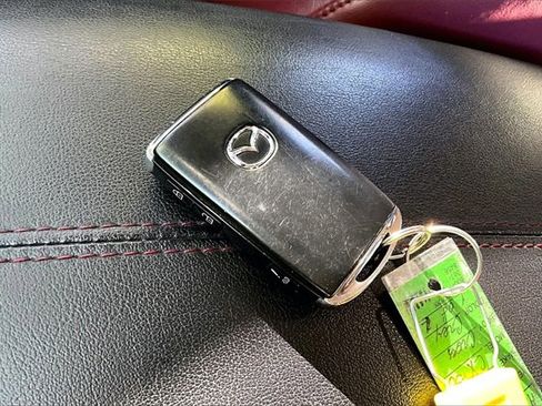 Used 2024 MAZDA CX-30 AWD 2.5 S w/ Preferred Package image 32