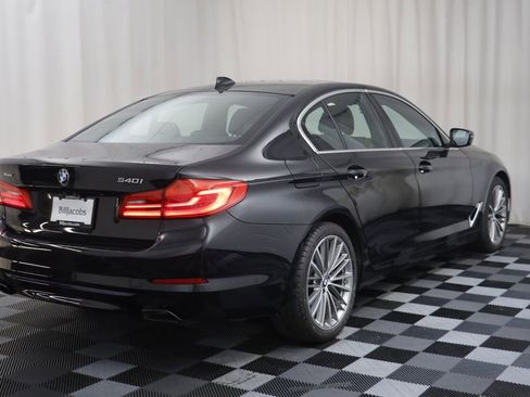 Used 2019 BMW 540i xDrive w/ Convenience Package image 18