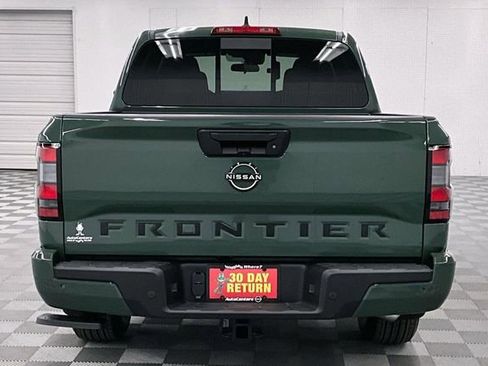 New 2026 Nissan Frontier SV RWD image 5