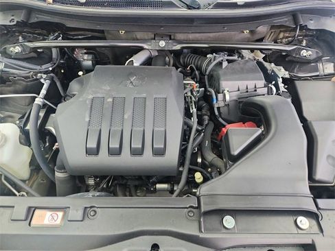 Used 2023 Mitsubishi Eclipse Cross LE image 33