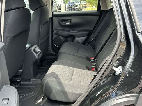 New 2027 Honda HR-V LX image 9