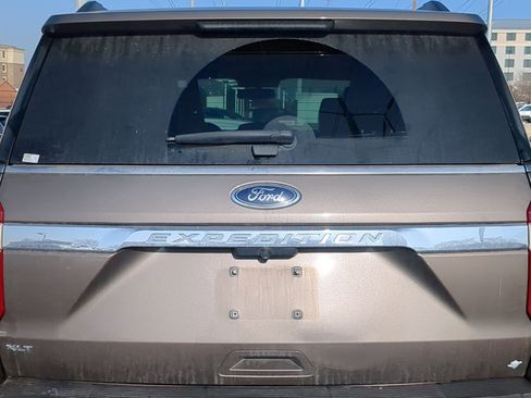 Used 2019 Ford Expedition XLT w/ Equipment Group 201A image 13