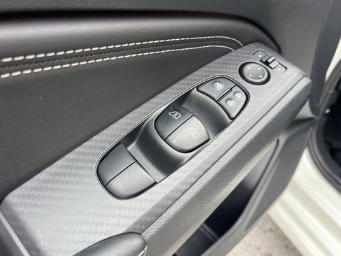 Used 2019 Nissan Altima 2.5 Platinum image 12