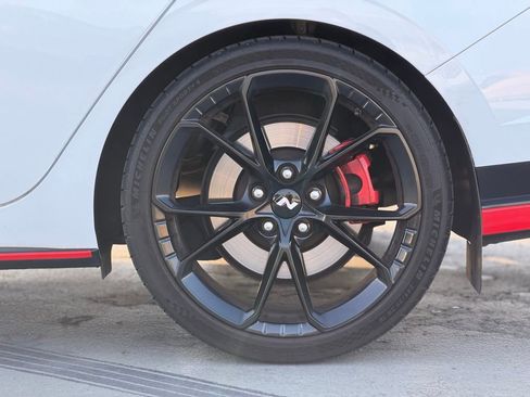 Used 2025 Hyundai Elantra N FWD image 2