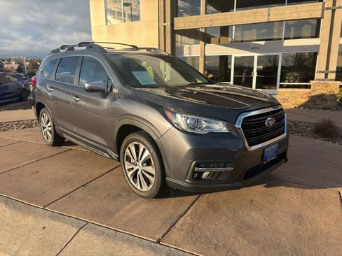 Used 2019 Subaru Ascent Touring w/ Popular Package #3 AWD/4WD image 3