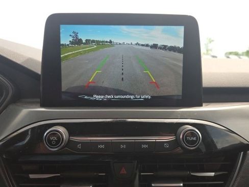 Used 2023 Ford Escape Active w/ Cold Weather Package FWD image 32