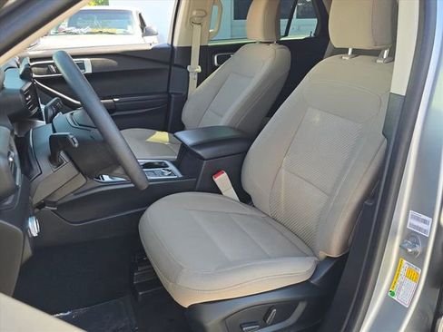 Used 2022 Ford Explorer 4WD image 17