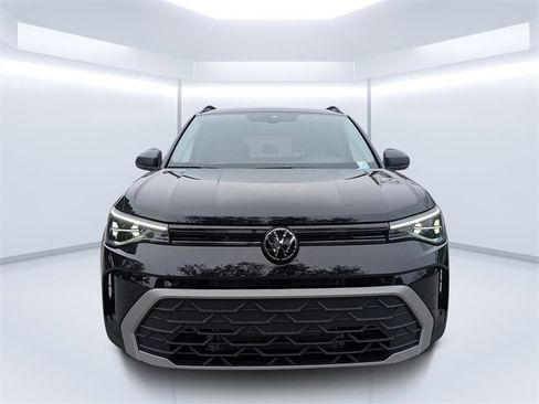 New 2026 Volkswagen Taos S image 8