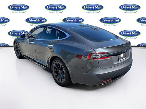 Used 2020 Tesla Model S Long Range Plus image 5