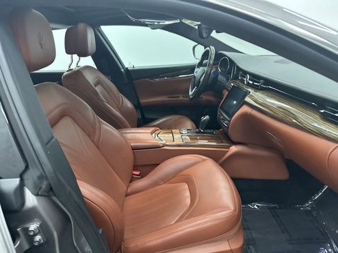 Used 2018 Maserati Quattroporte S image 28