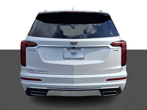 Used 2025 Cadillac XT6 Premium Luxury AWD/4WD image 5