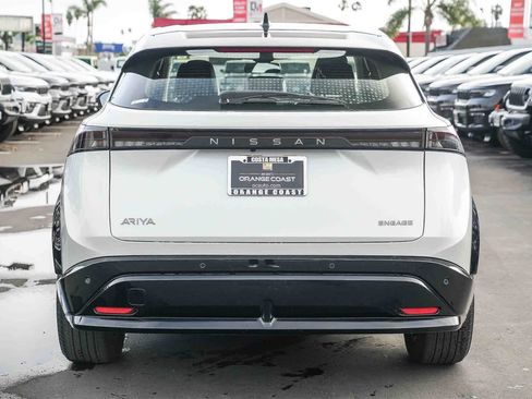 Used 2023 Nissan Ariya FWD image 5