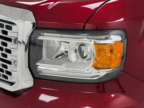 Used 2019 GMC Canyon Denali image 31