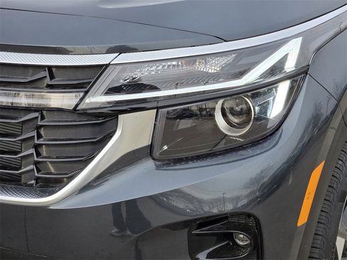 New 2026 Kia Seltos S image 6