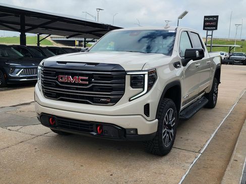 New 2026 GMC Sierra 1500 AT4 w/ AT4 Premium Package AWD/4WD image 8
