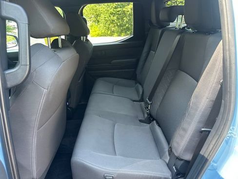 Certified 2026 Toyota Tacoma SR5 AWD/4WD image 18