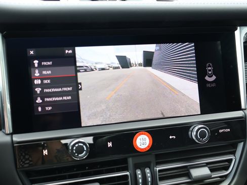 New 2026 Porsche Macan S AWD/4WD image 18