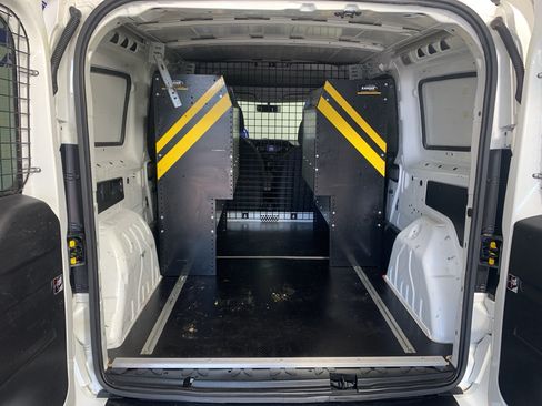 Used 2021 RAM ProMaster City Tradesman SLT FWD image 29