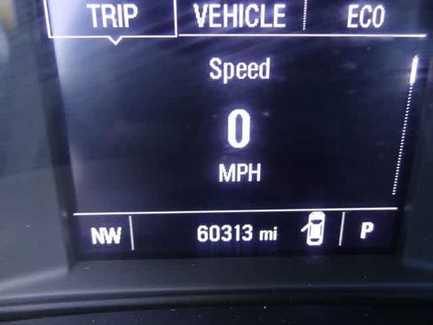 Used 2024 Chevrolet Malibu LT FWD image 18