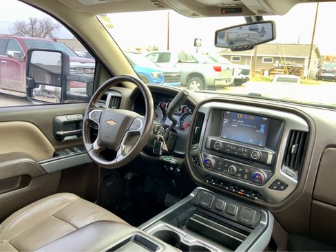 Used 2014 Chevrolet Silverado 1500 LTZ Z71 w/ LTZ Plus Package image 32