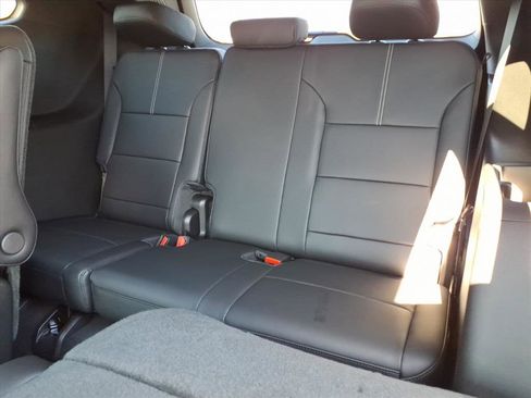 New 2026 GMC Acadia Elevation w/ Elevation Premium Package image 9