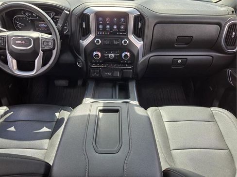 Used 2022 GMC Sierra 1500 SLT w/ SLT Premium Plus Package AWD/4WD image 15