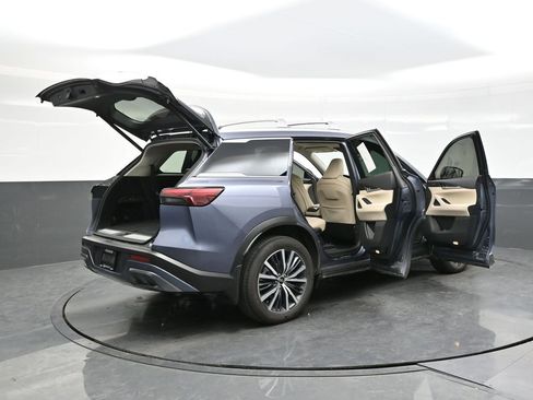 Used 2023 INFINITI QX60 Sensory AWD/4WD image 47