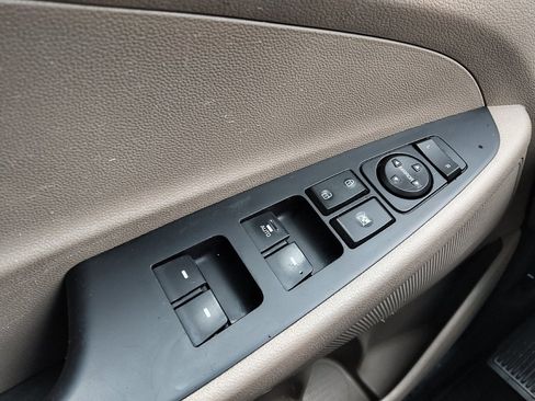 Used 2019 Hyundai Tucson Value AWD/4WD image 27