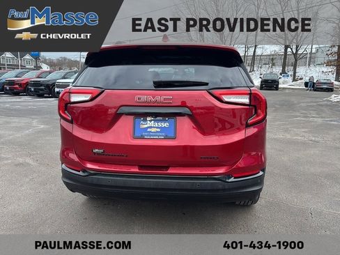 Certified 2023 GMC Terrain SLE w/ Driver Convenience Package image 6