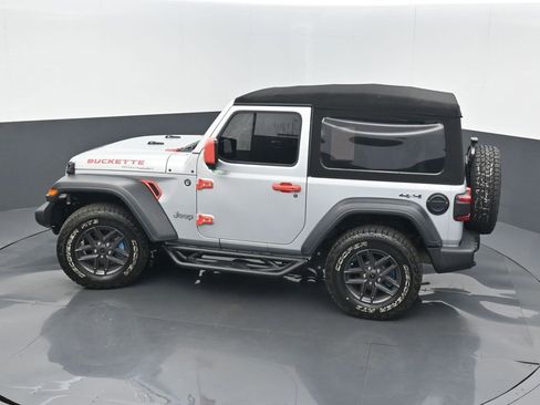 Certified 2024 Jeep Wrangler Sport S image 35