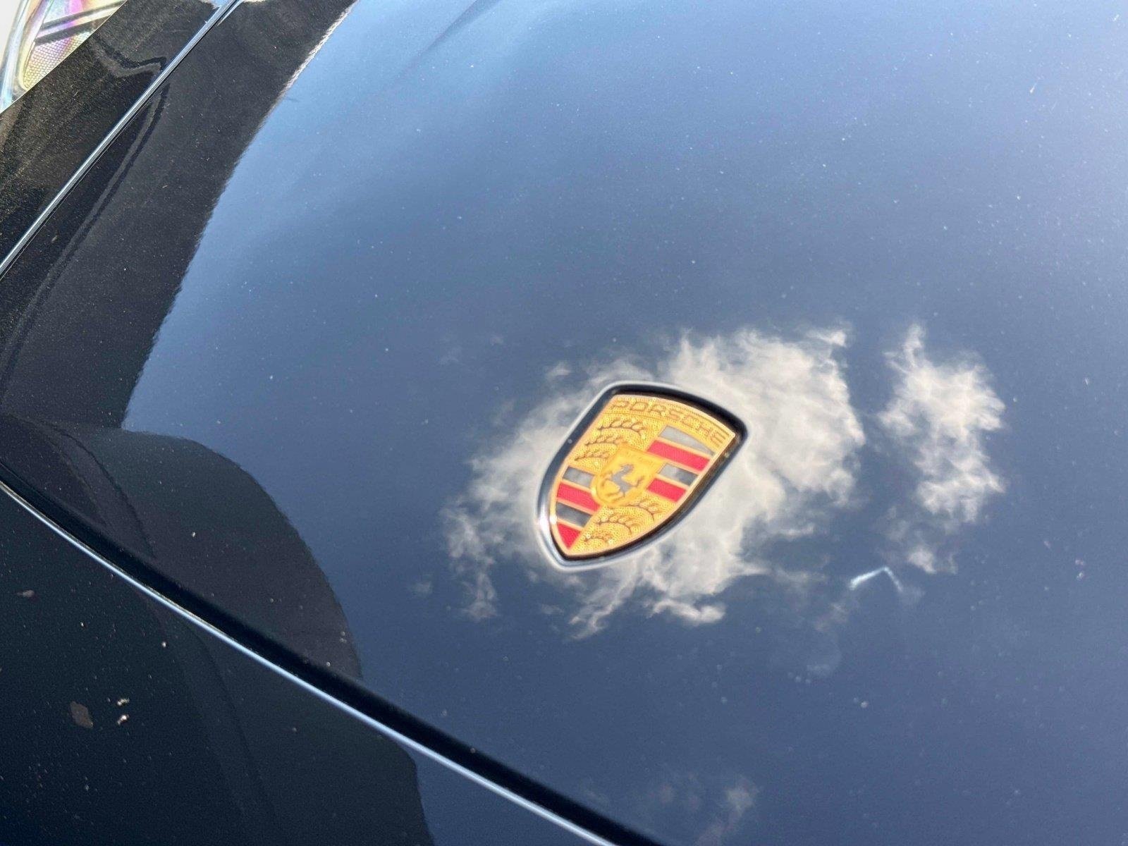 Used 2022 Porsche 911 Cabriolet image 12