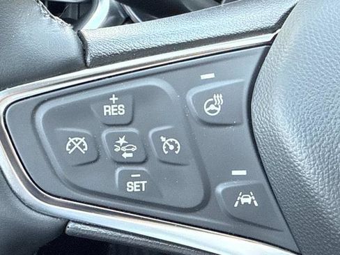 Used 2024 Chevrolet Equinox LT AWD/4WD image 12