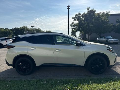 Used 2023 Nissan Murano SV w/ SV Midnight Edition Package AWD/4WD image 4