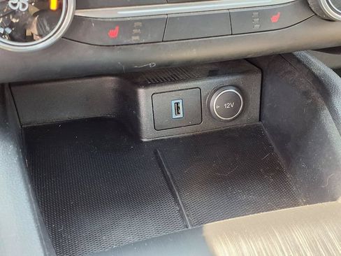 Used 2020 Ford Escape SE FWD image 13