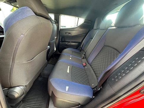 Certified 2022 Toyota C-HR XLE FWD image 15