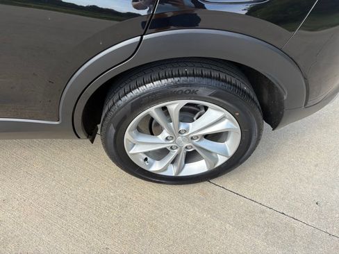 Used 2023 Buick Encore GX Preferred FWD image 45