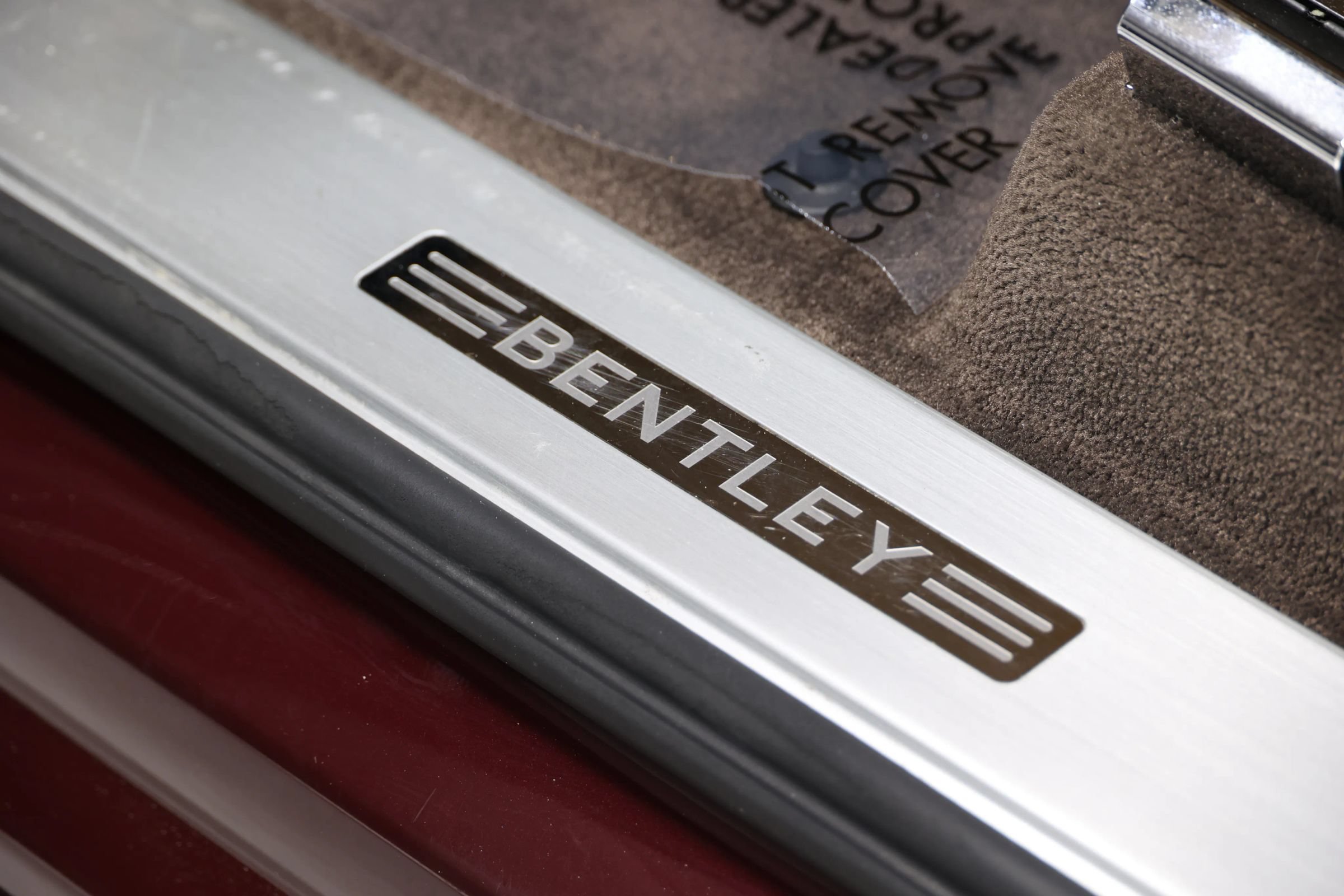 Used 2018 Bentley Bentayga AWD/4WD image 15