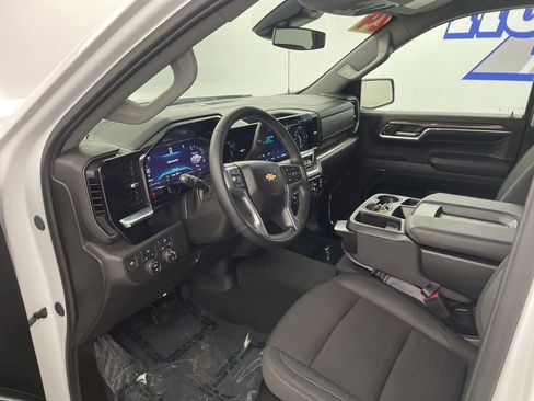 Certified 2024 Chevrolet Silverado 1500 LT image 4