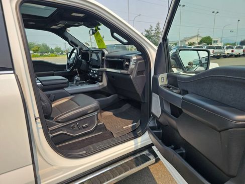 Used 2024 Ford F150 Lariat w/ Equipment Group 502A High AWD/4WD image 12