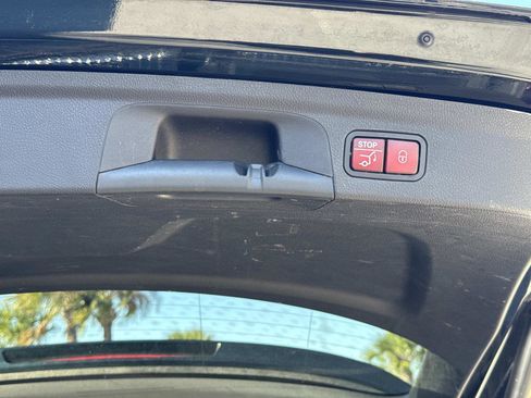 Used 2021 Mercedes-Benz GLE 63 AMG S image 12