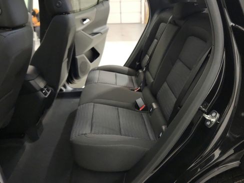 New 2026 Chevrolet Equinox LT image 25